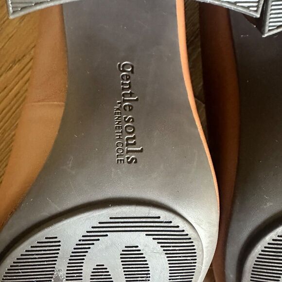 Gentle Souls Irie Block Heel In Pecan - Picture 13 of 15